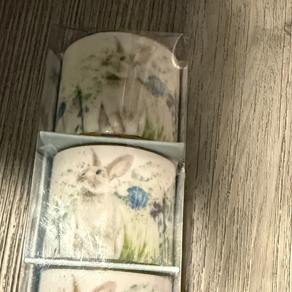 6 Williams Sonoma Bunny Floral Porcelain napkins rings